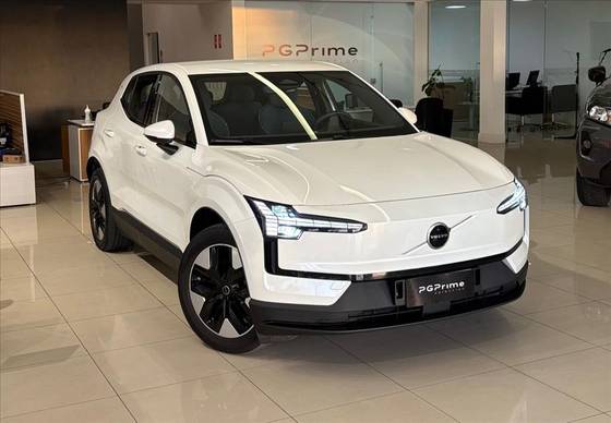VOLVO EX30 51 KW ELÉTRICO CORE